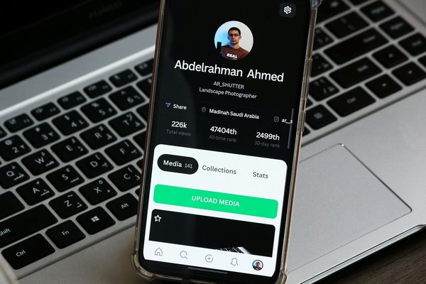 Quels sont les dangers des applications malveillantes sur les smartphones ?